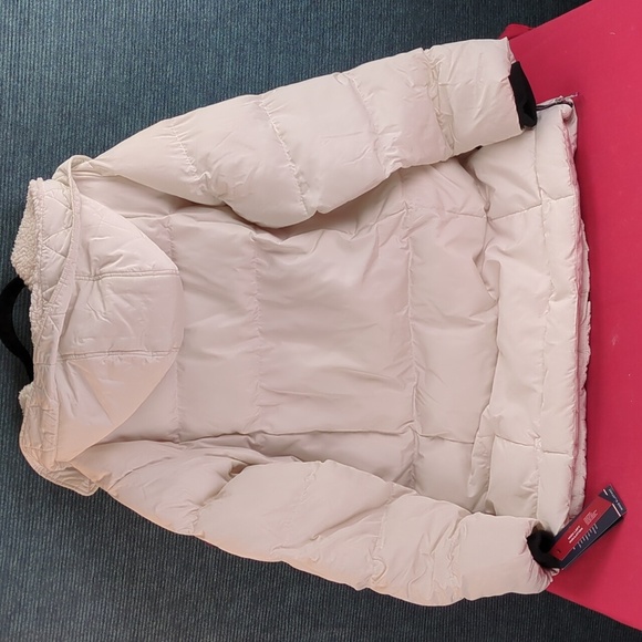 Tommy Hilfiger Quilted Parka Jacket, Sherpa Lined Hood - Picture 5 of 12